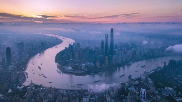 驰盈策略 在上海，一系列重磅政策有望发布！“陆家嘴时间”到，上海国际金融中心迈向更高能级